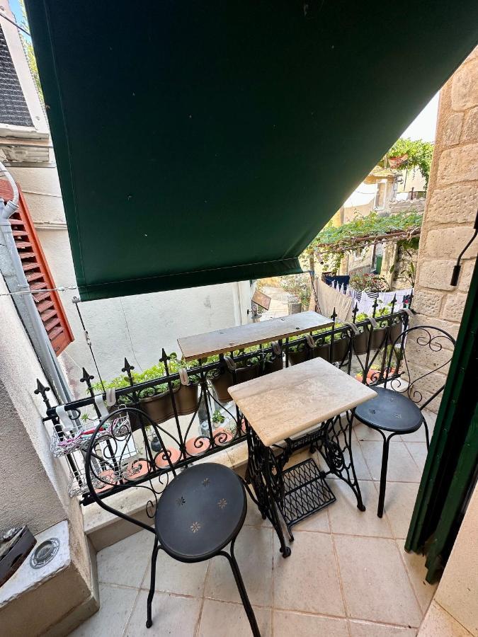 Tiny Dream - Old Town Rooms Split Exterior photo